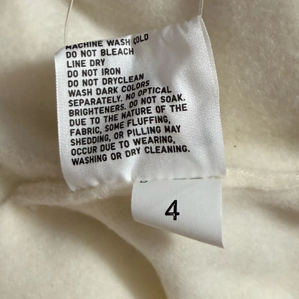 Uniqlo Kids HEATTECH Fleece Neck Warmer Snood Cream NWOT One Size